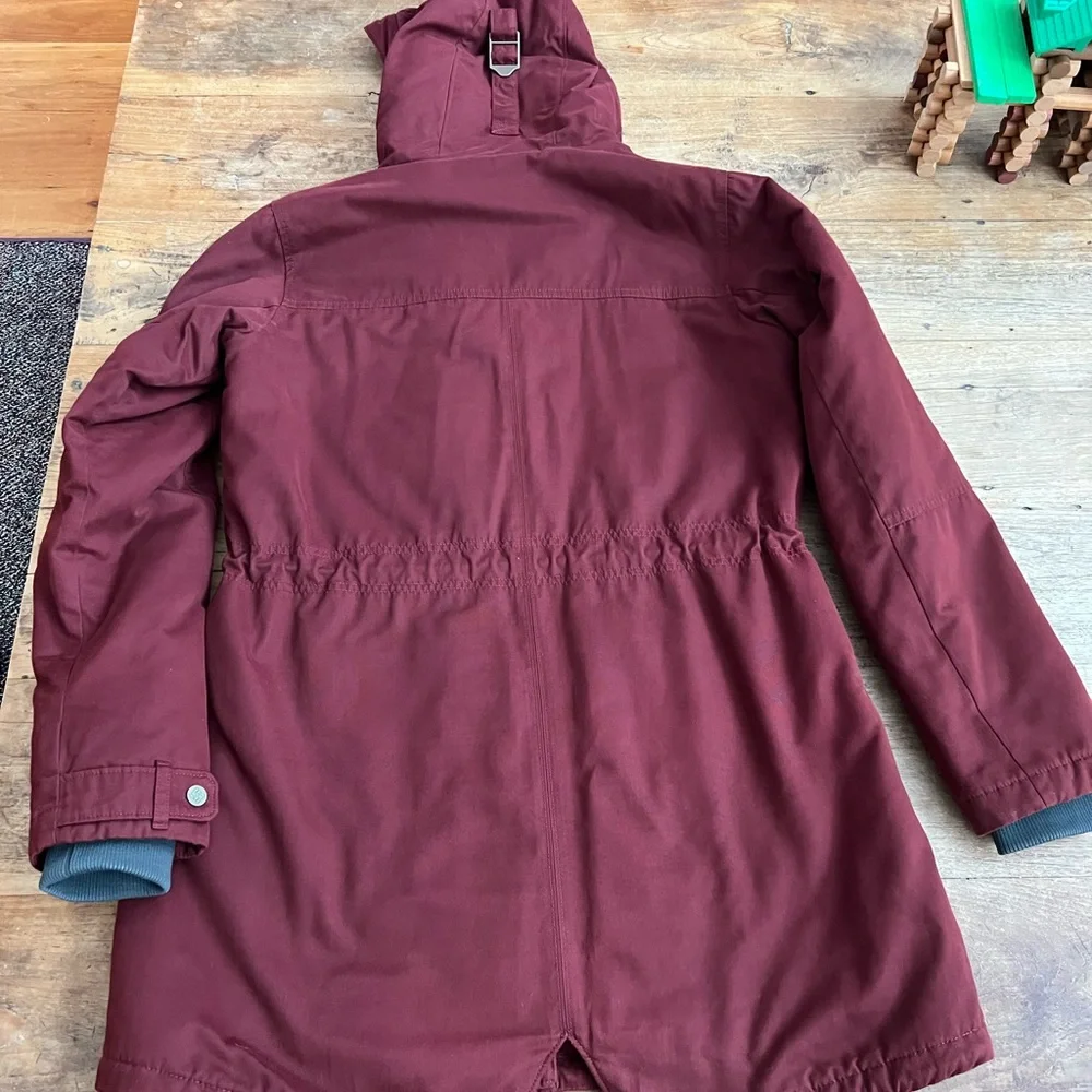 Columbia jacket - Picture 2 of 9